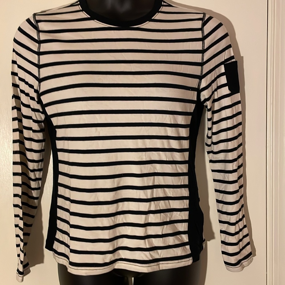 Chaps Black On Ivory Striped LS Tee with Black Slender Panels L
